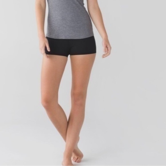 Lululemon Boogie Short - Picture 1 of 4